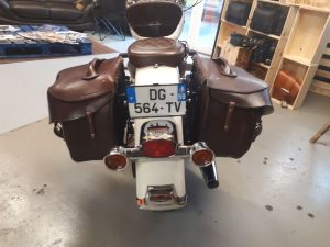 Sacoches Myleatherbikes Softail Héritage (9)